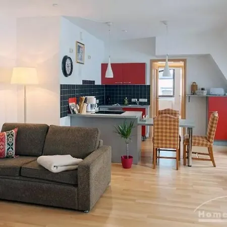 In Der Strohsackpassage - Zentrum Hbf Oper Leipzig